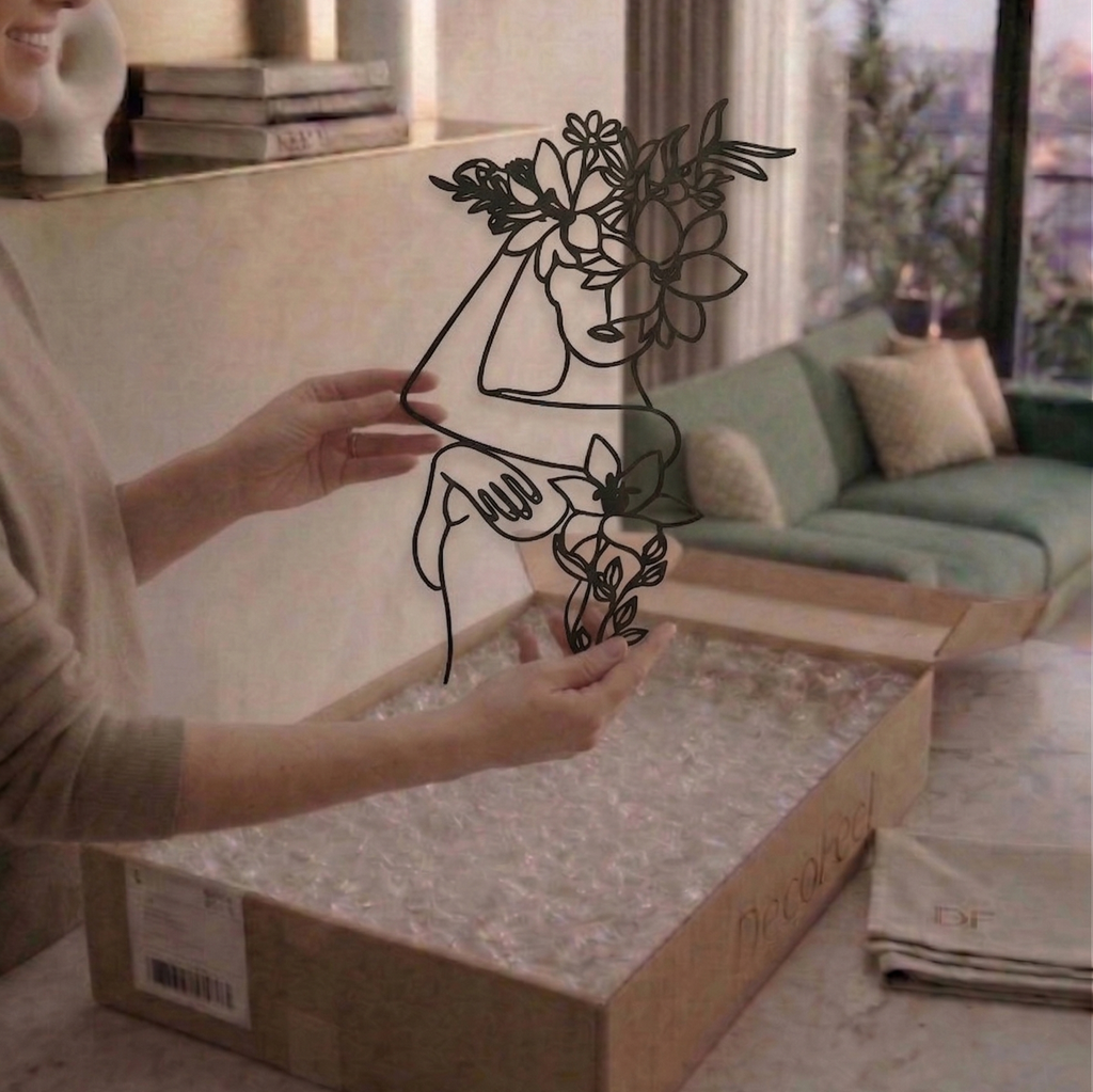 Flora Silhouette Woman Metal Tablo - DF034
